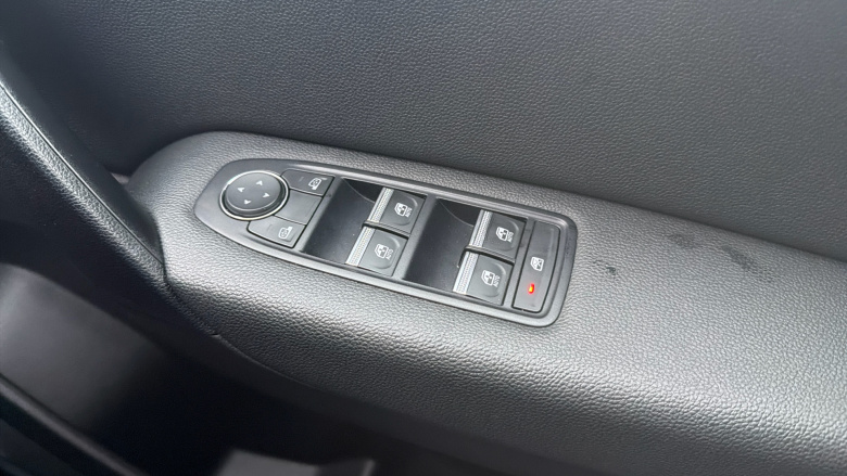 Renault Captur 1.0 TCE 90 Rive Gauche 5dr Petrol Hatchback